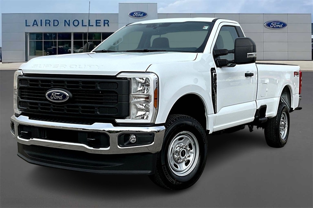 2026 Ford F-350 Super Duty XL's photo