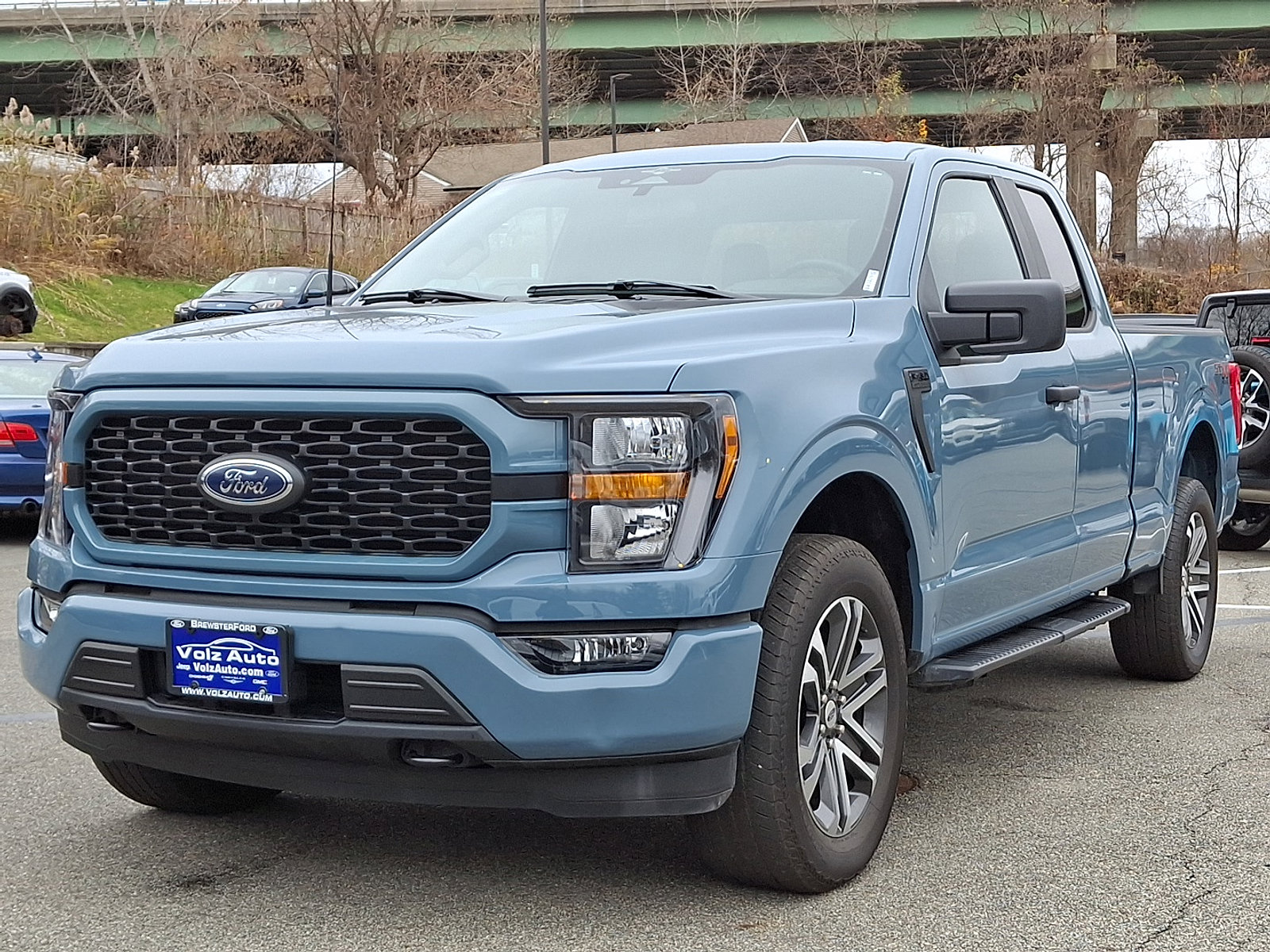 2023 Ford F-150 XL photo 4