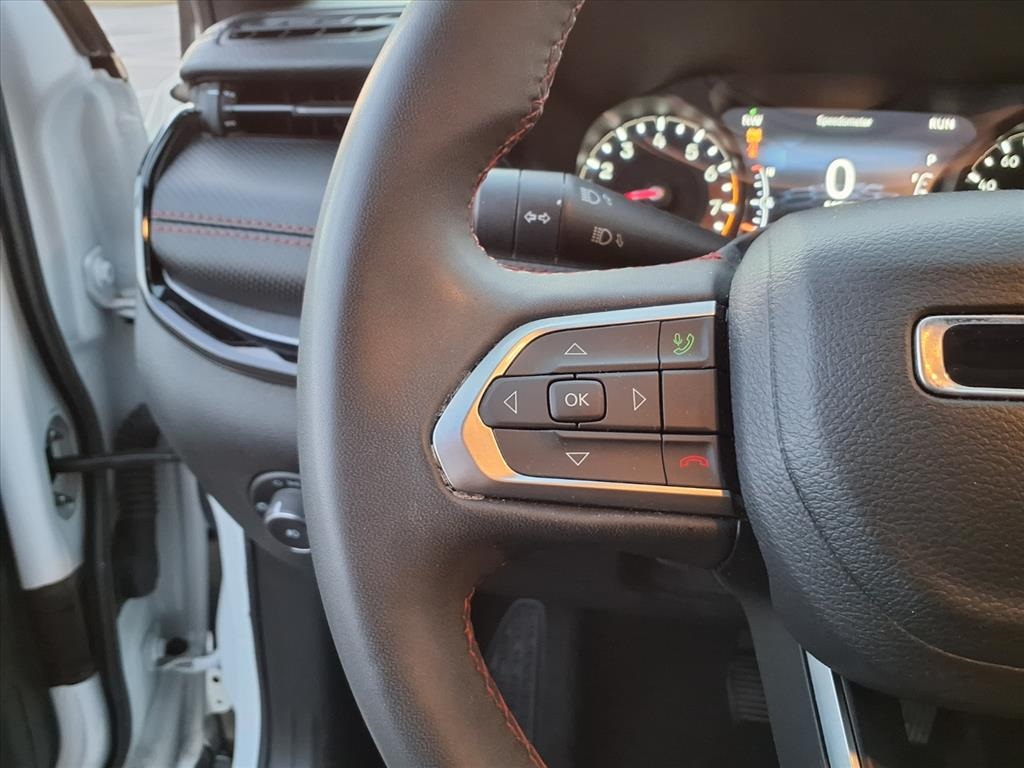 2024 Jeep Compass Trailhawk photo 14