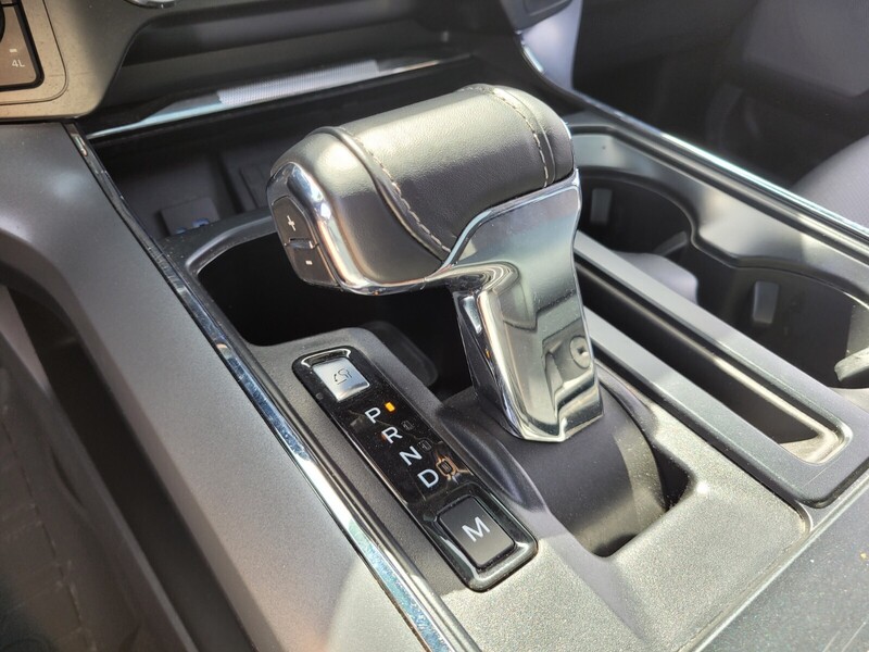 2022 Ford F-150 Lariat photo 24