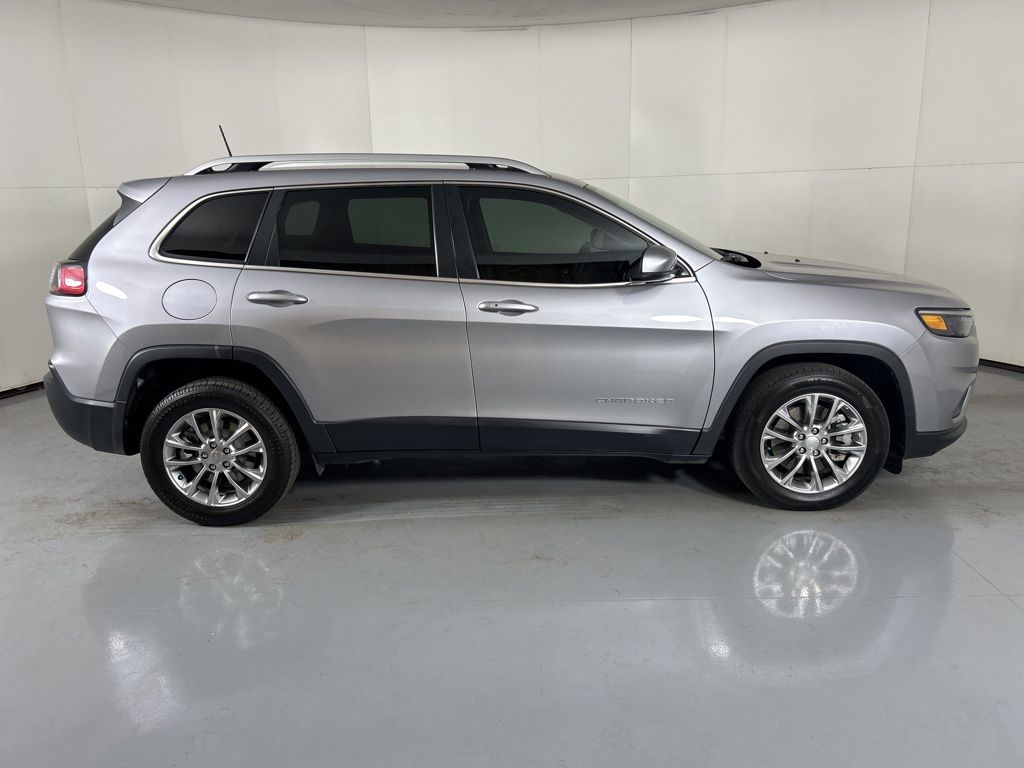 2021 Jeep Cherokee Latitude Lux photo 10