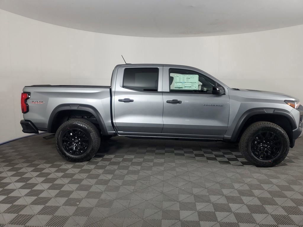 2026 Chevrolet Colorado Trail Boss photo 3