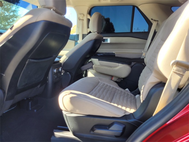 2020 Ford Explorer XLT photo 3