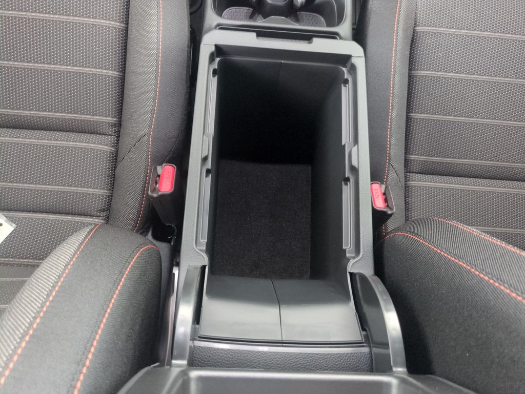 2026 Honda CR-V Hybrid photo 17