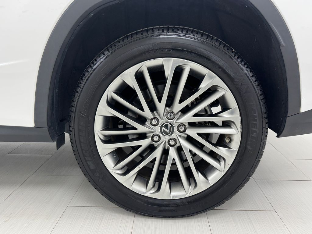 2021 Lexus RX 350 photo 40