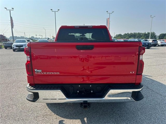 2021 Chevrolet Silverado LT photo 4