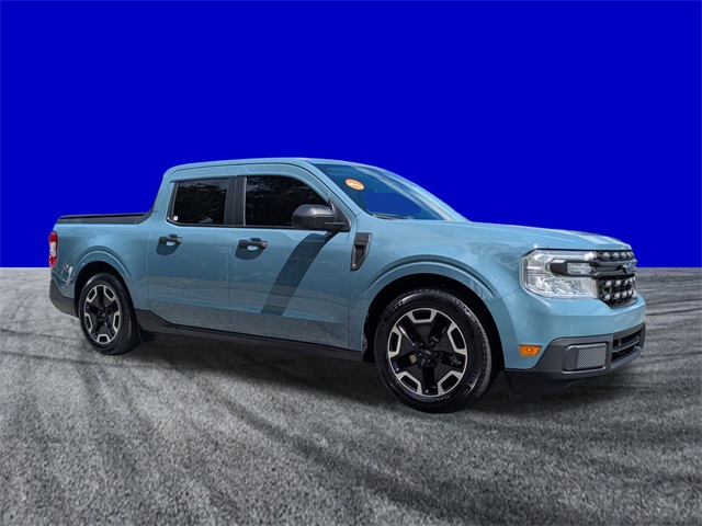 2023 Ford Maverick XL photo 2