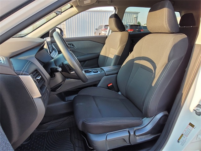 2023 Nissan Rogue S photo 8
