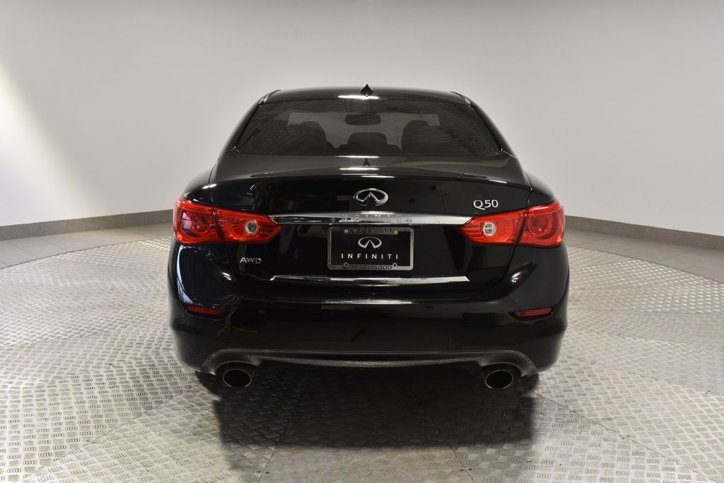 2017 Infiniti Q50 2.0t Premium photo 3