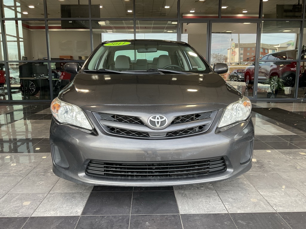 Used 2011 Toyota Corolla LE with VIN JTDBU4EE0B9137169 for sale in Kansas City