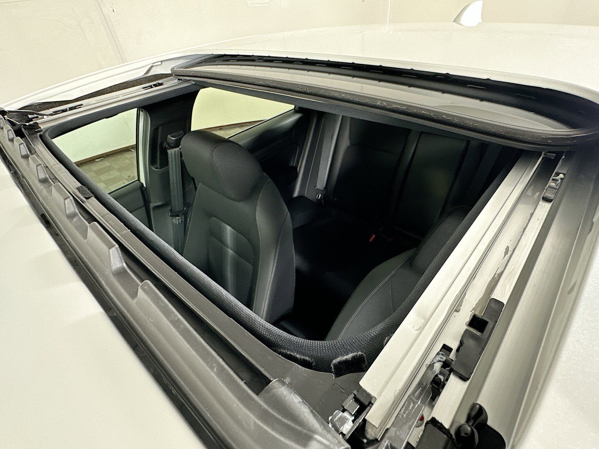 2026 Honda Civic Hatchback Sport Hybrid photo 21