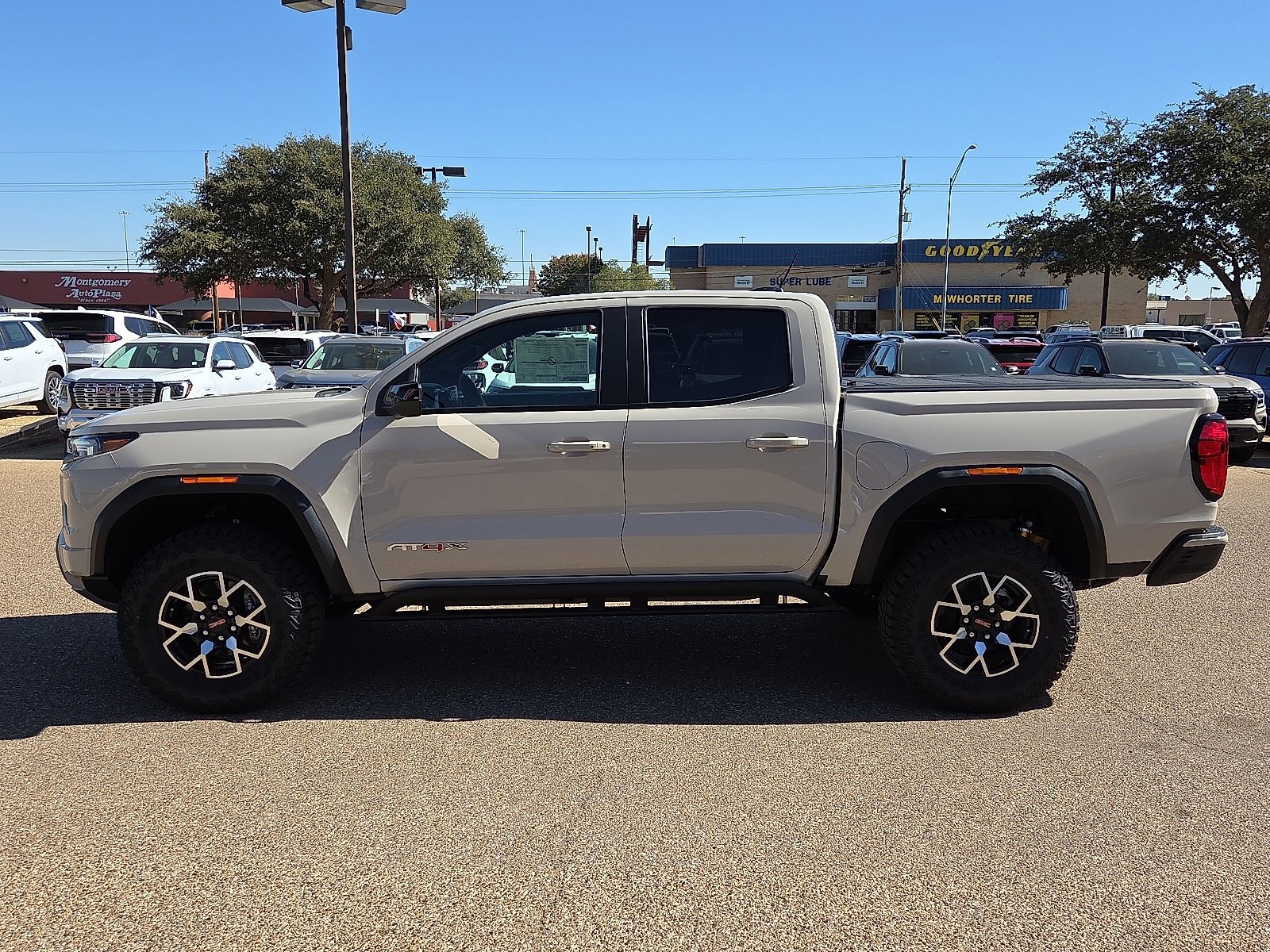 2026 Gmc Canyon AT4X photo 2