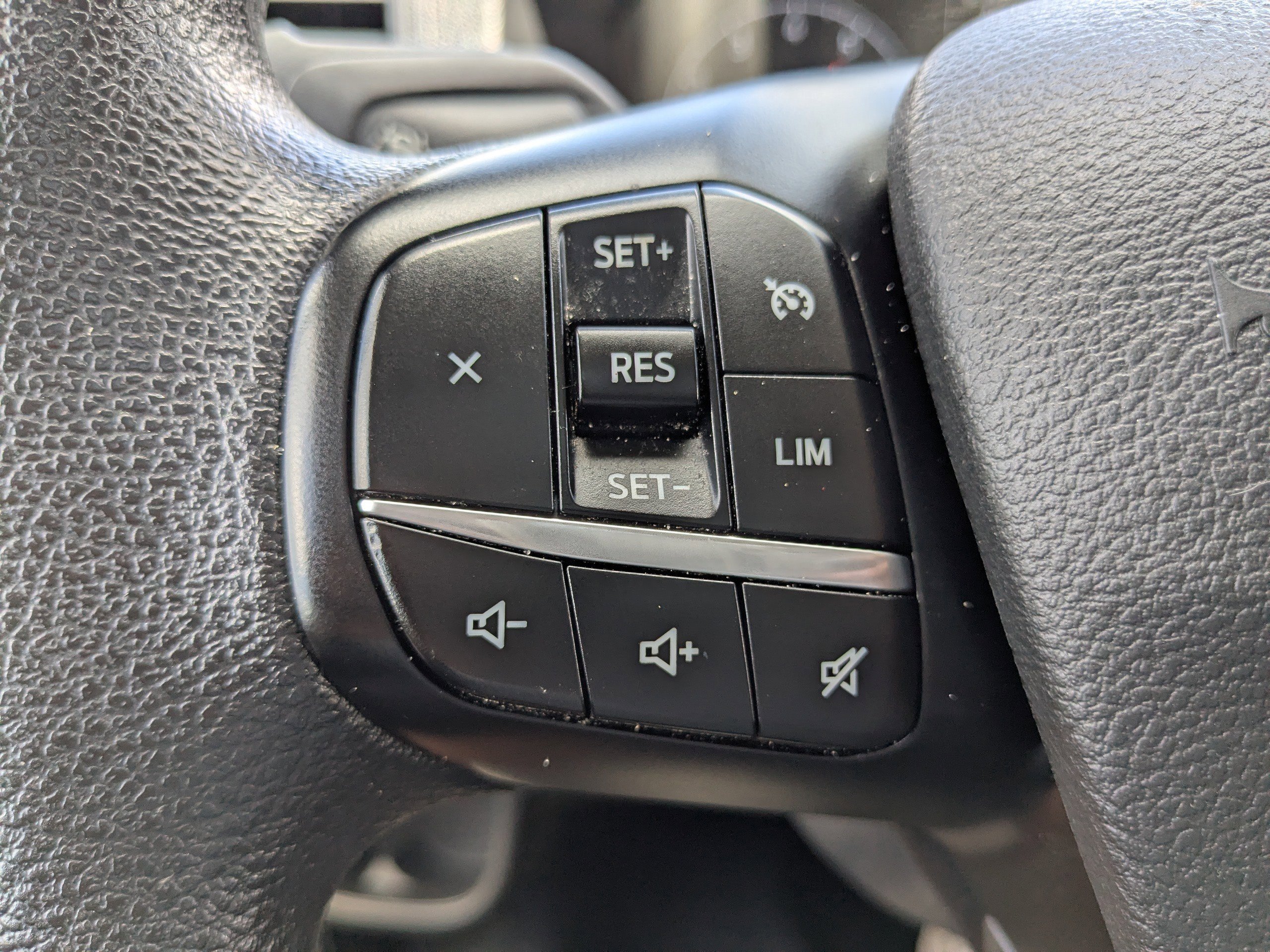 2024 Ford Transit Cargo Van photo 25