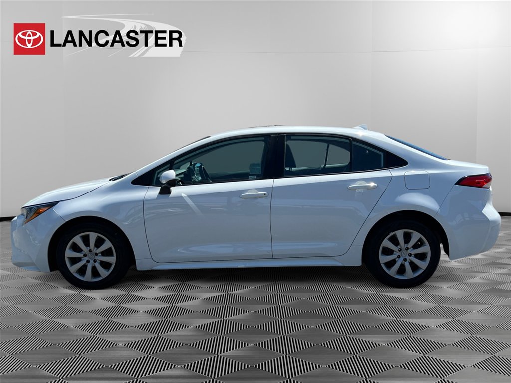 2023 Toyota Corolla LE photo 4
