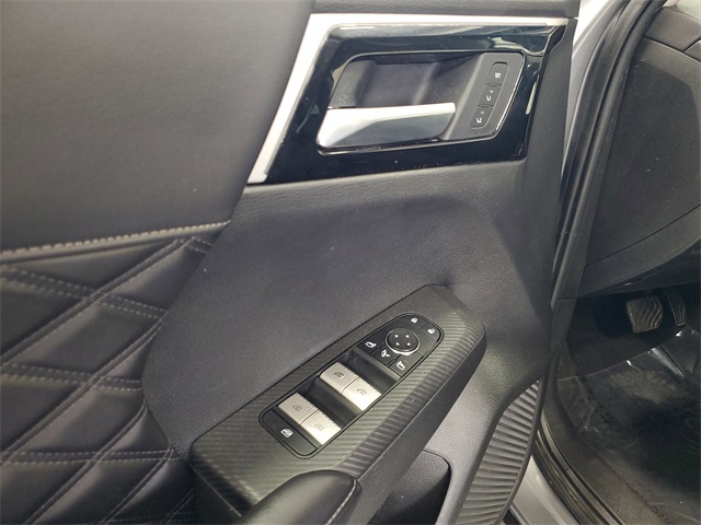 2022 Mitsubishi Outlander SEL photo 8