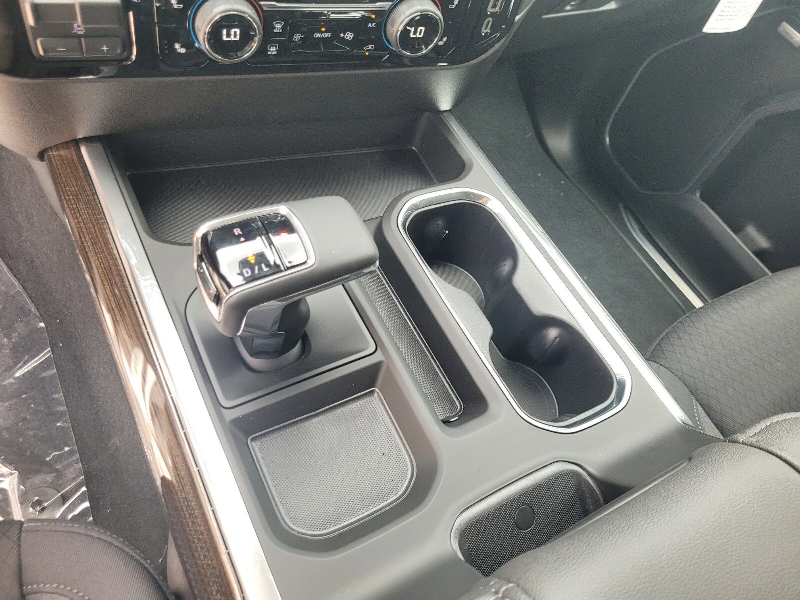 2025 Chevrolet Silverado 1500 RST photo 29