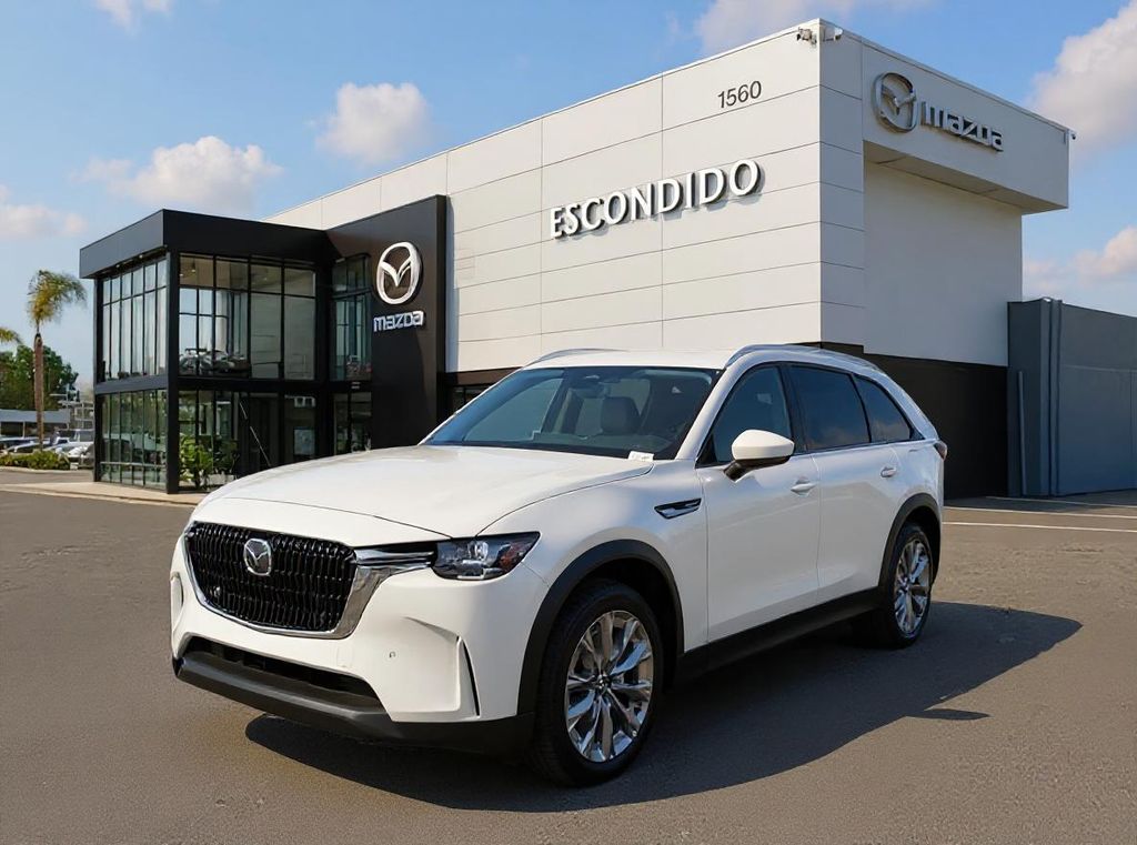 2026 Mazda CX-90 Preferred Package's photo