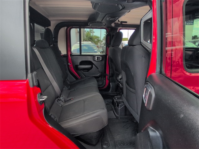 2021 Jeep Gladiator Willys photo 13