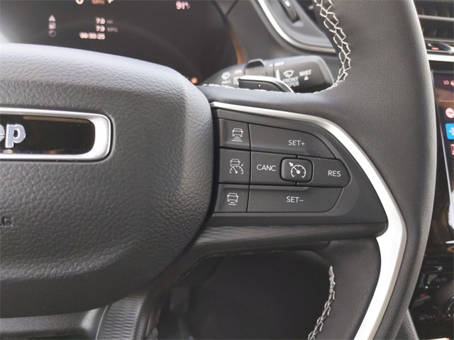 2025 Jeep Grand Cherokee Altitude photo 20
