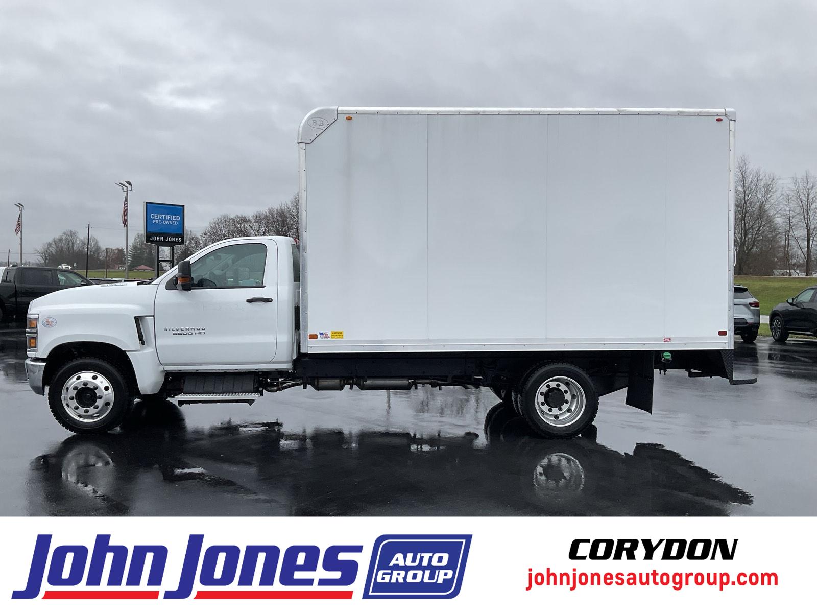 2024 Chevrolet Silverado 4500 Medium Duty Chassis Cab Work Truck's photo