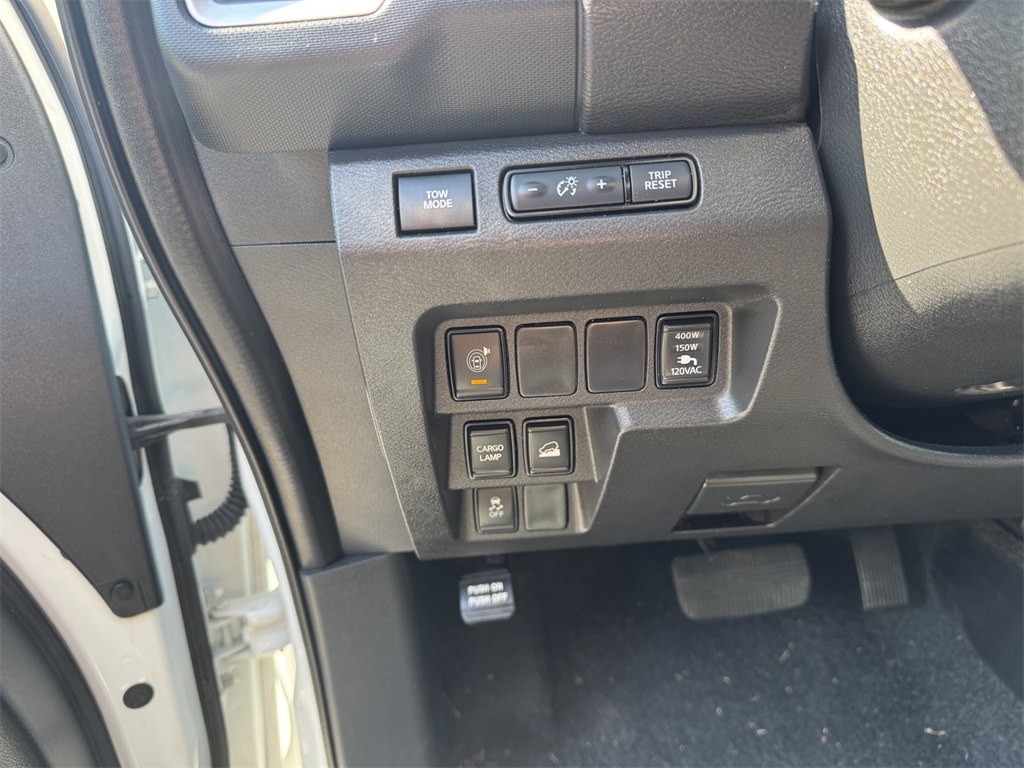 2024 Nissan Frontier SV photo 19