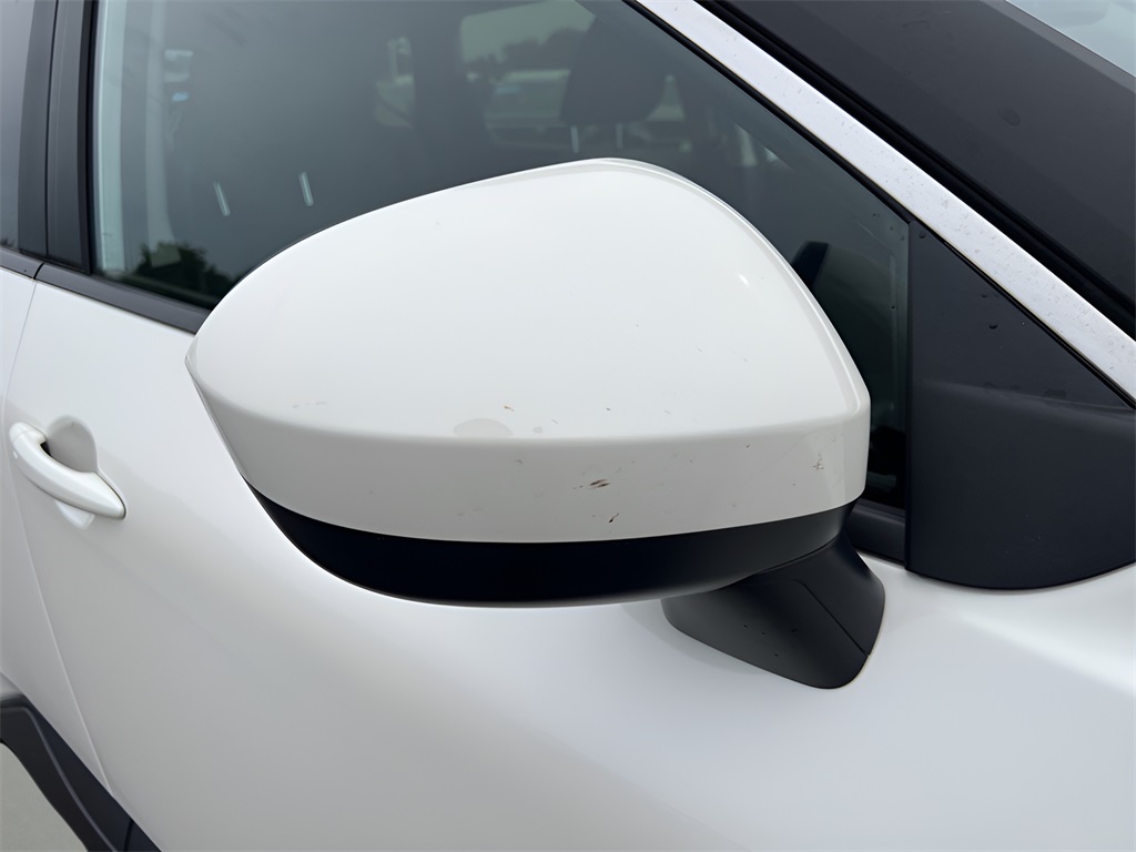 2023 Nissan Rogue SV photo 11