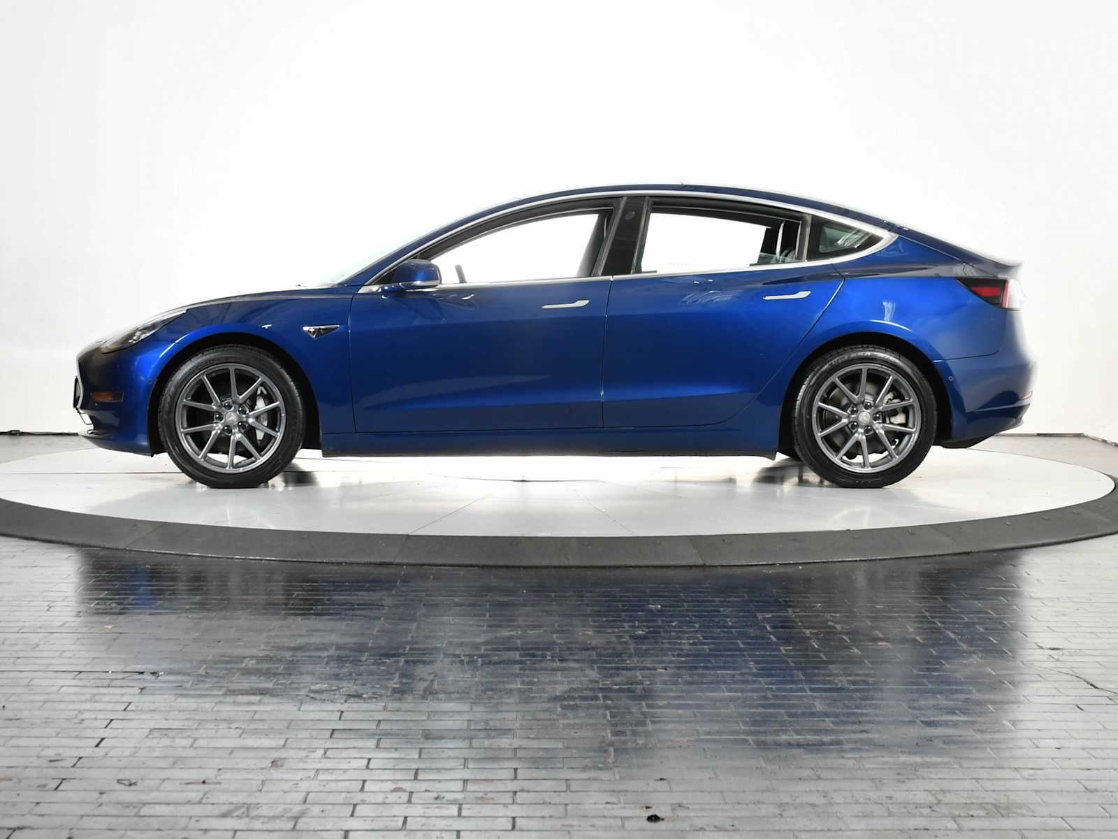 Used 2020 Tesla Model 3 Base with VIN 5YJ3E1EB5LF617379 for sale in Dallas, TX