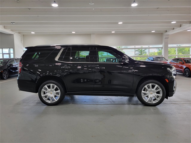 2022 Chevrolet Tahoe High Country photo 6