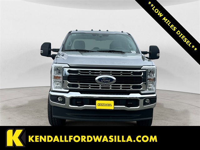 2024 Ford F-350 photo 8
