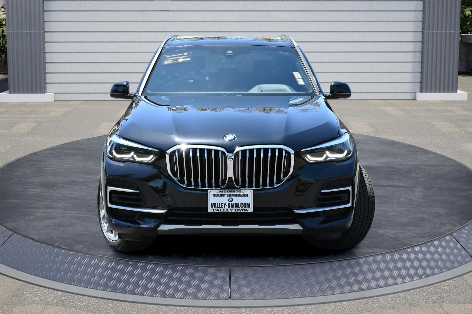 2023 Bmw X5 xDrive40i photo 2