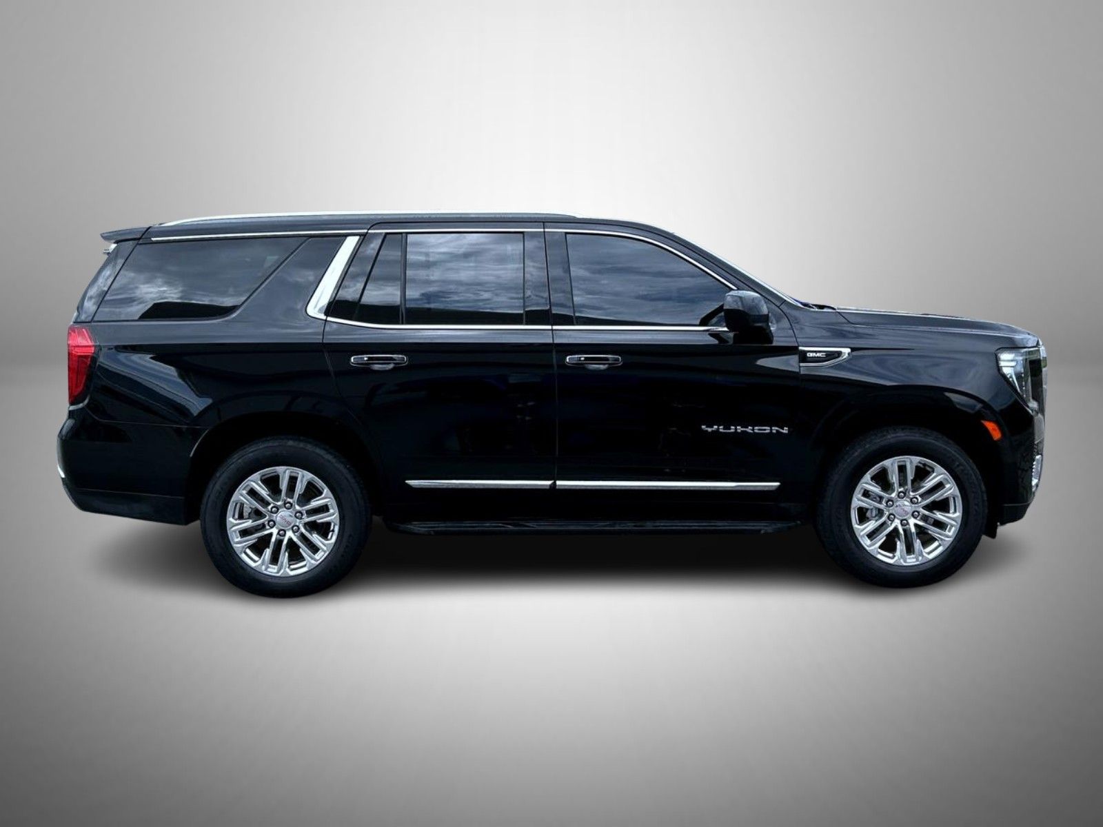 2023 Gmc Yukon SLT photo 4