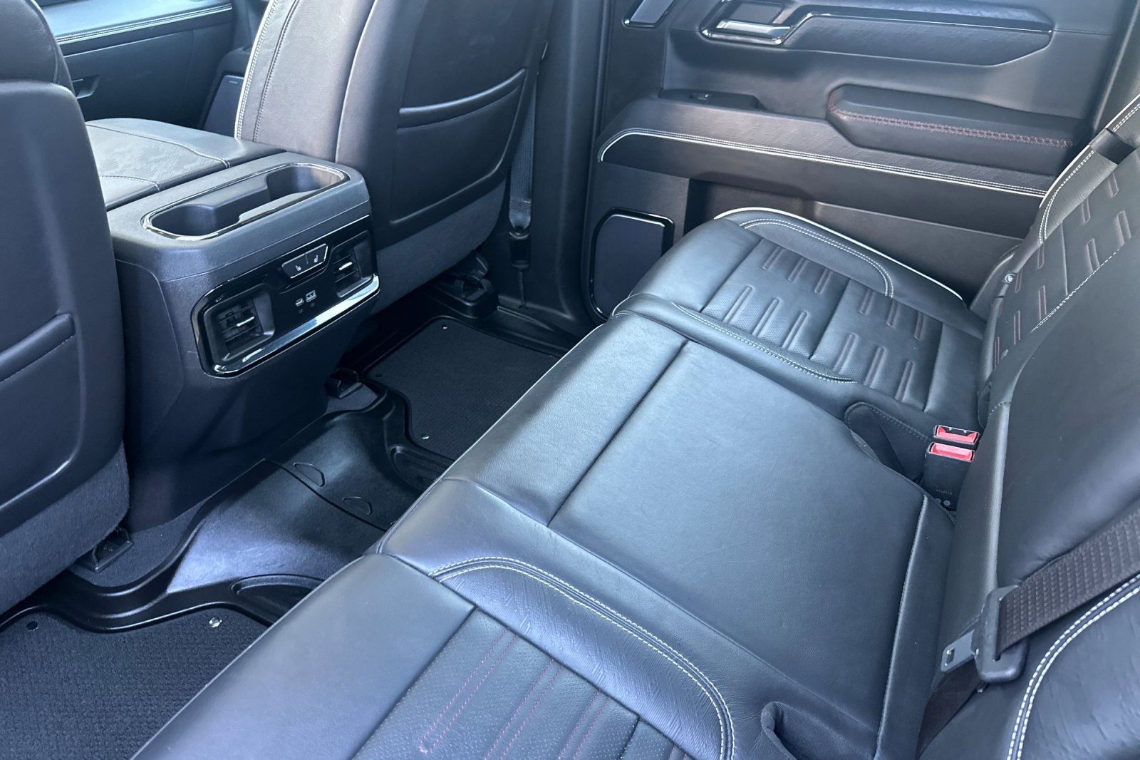 2023 Gmc Sierra 1500 AT4X photo 12