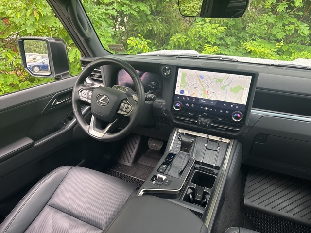 2024 Lexus GX 550 Overtrail photo 12