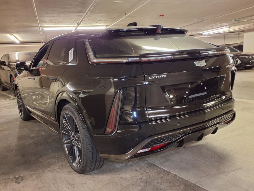 2026 Cadillac Lyriq photo 6