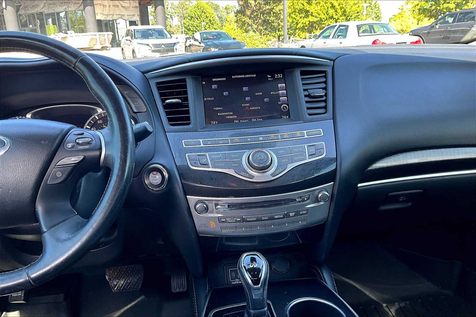 2019 Infiniti QX60 Luxe photo 5