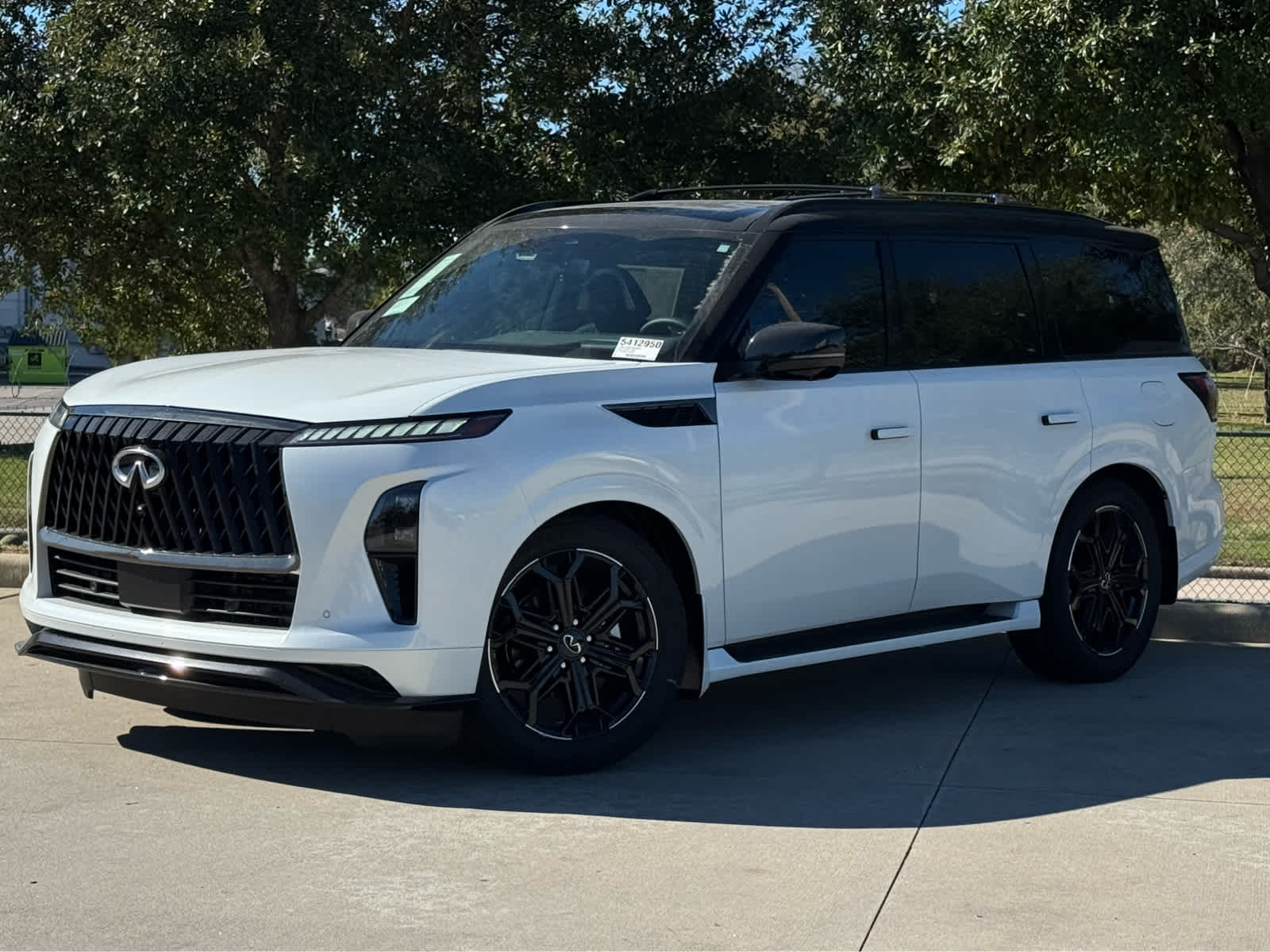 2026 INFINITI QX80 Sport's photo