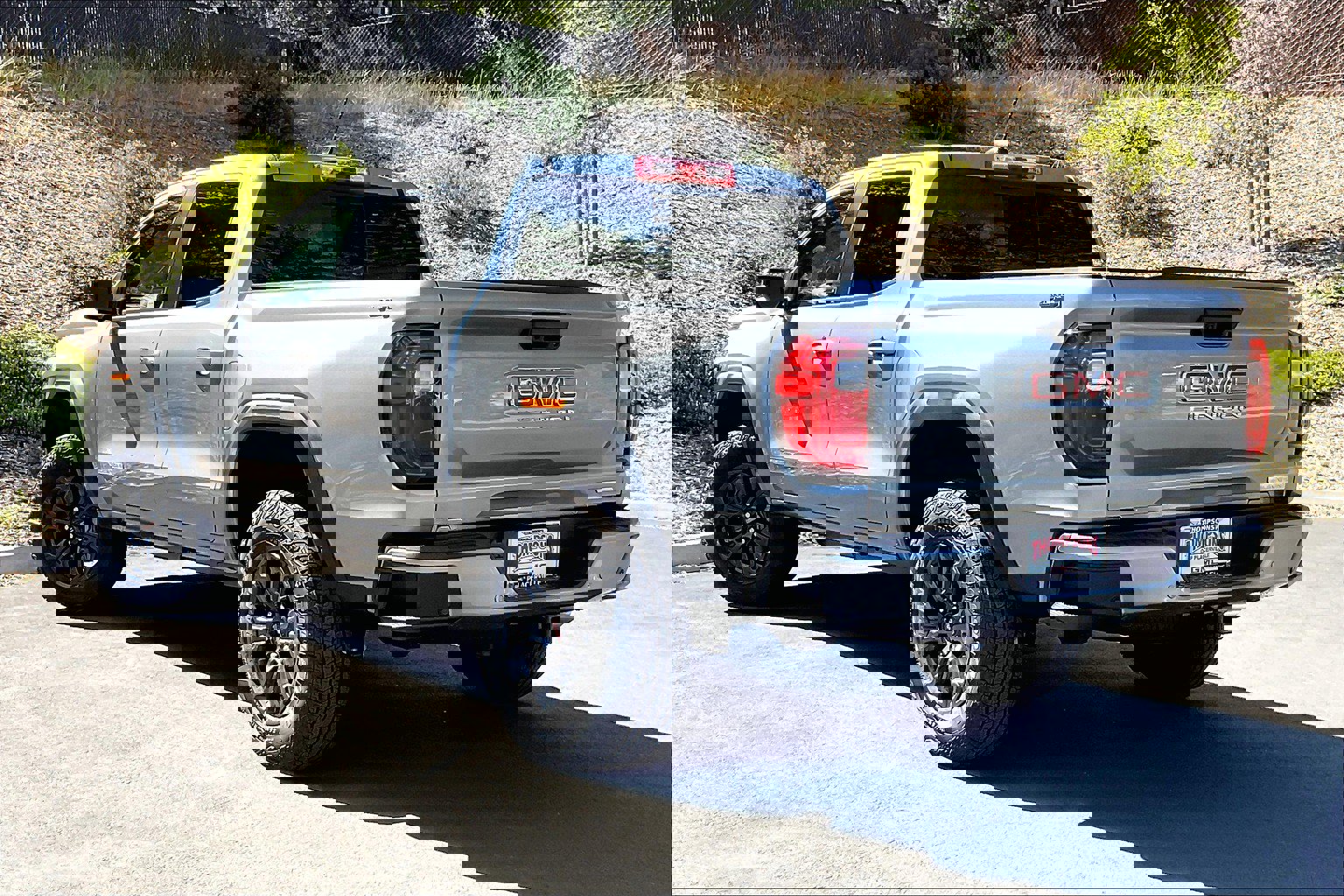 2025 Gmc Canyon Elevation photo 2
