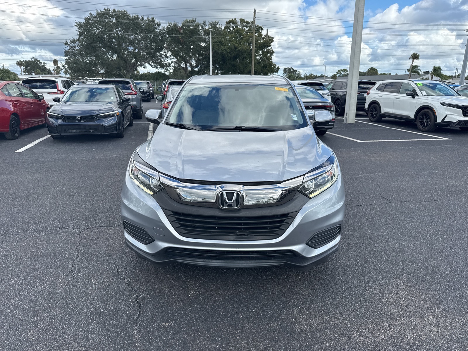 2020 Honda HR-V LX photo 2