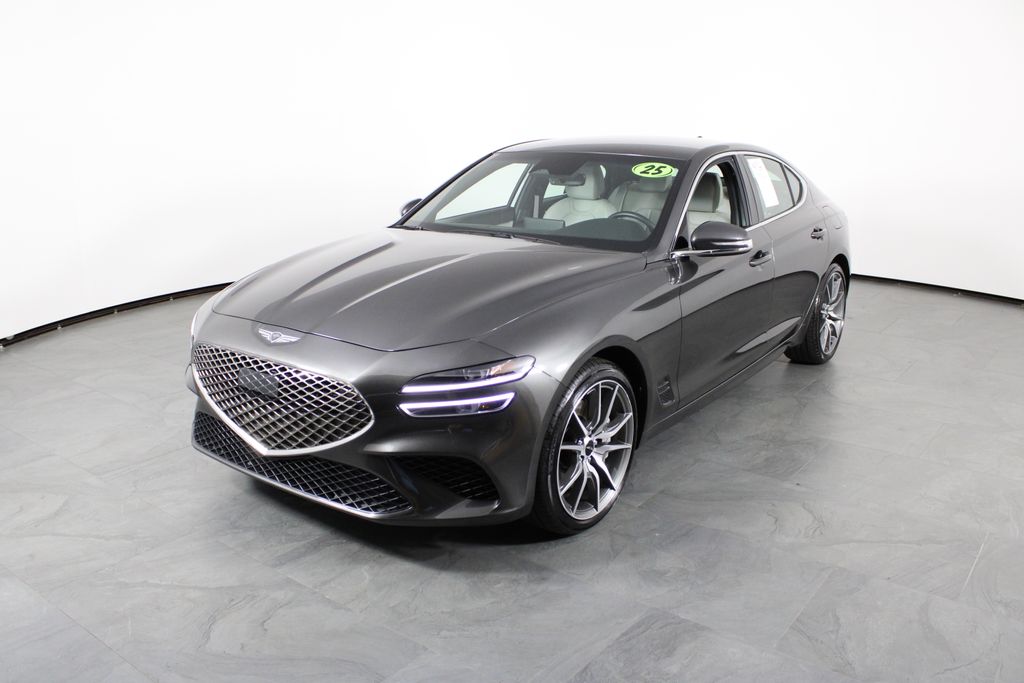 2025 GENESIS G70 Standard's photo