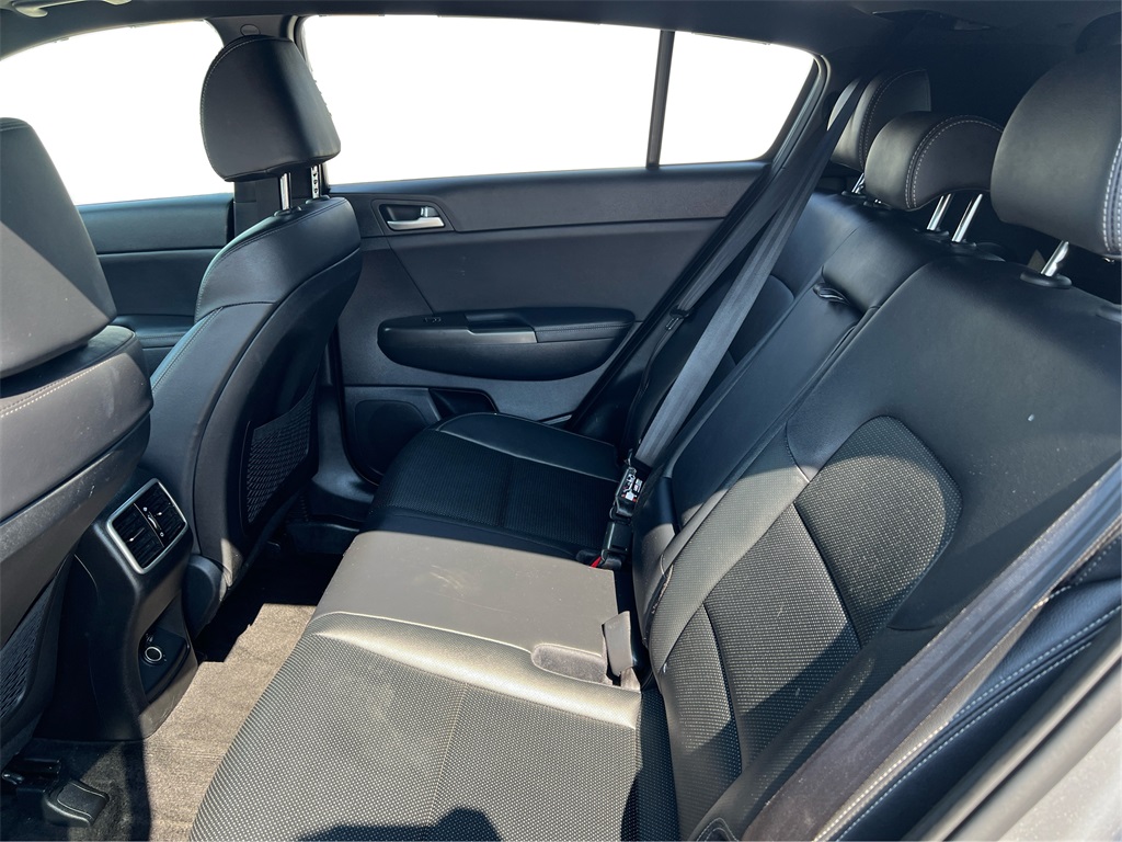 2022 Kia Sportage Nightfall Edition photo 10