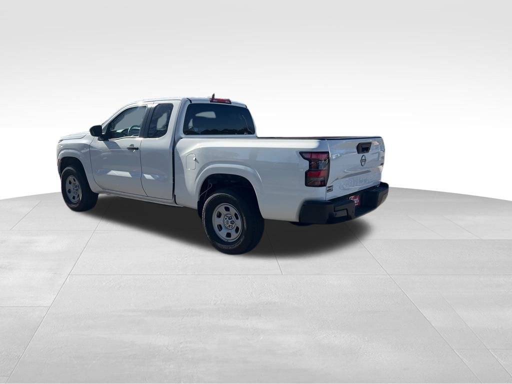 2025 Nissan Frontier King Cab S photo 2