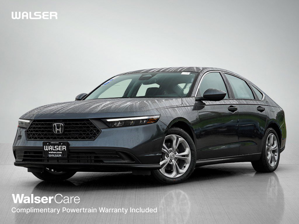 2025 Honda Accord LX's photo