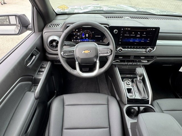 2026 Chevrolet Colorado LT photo 16