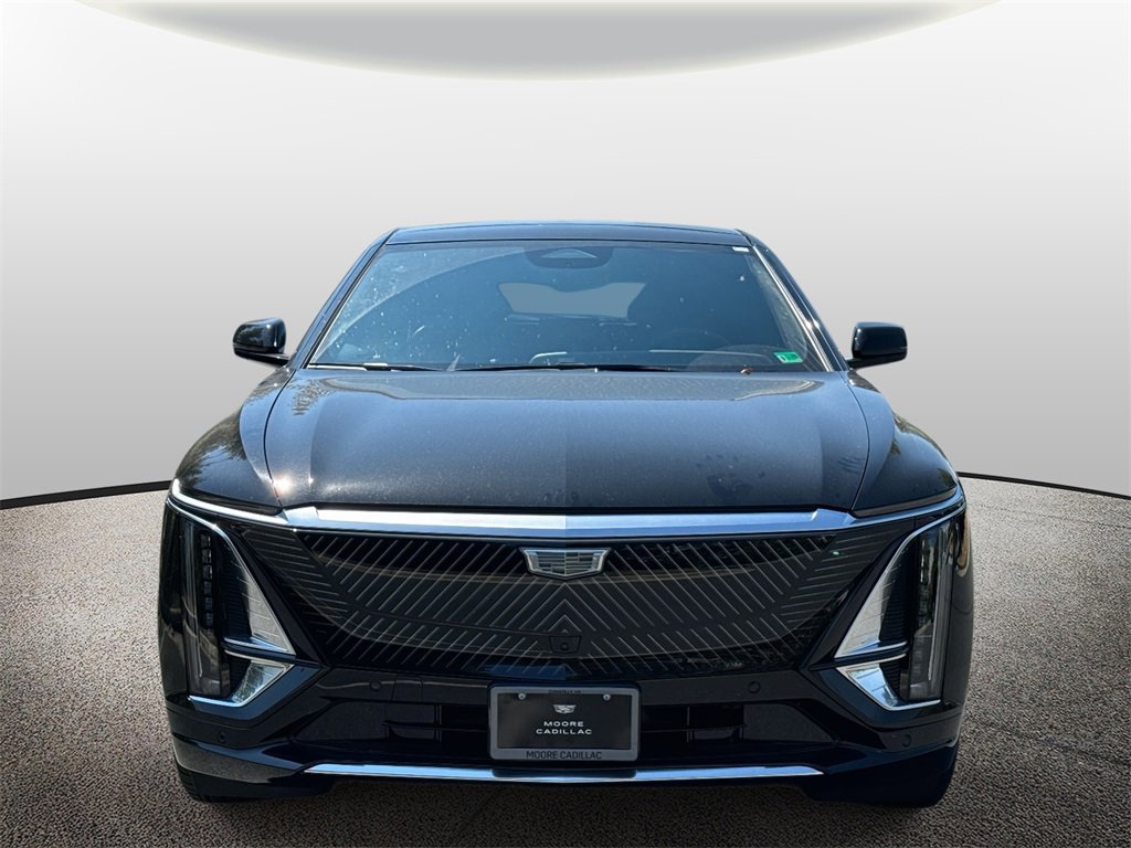 2026 Cadillac Lyriq Luxury photo 6
