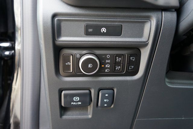 2025 FORD F-150 - Image 35