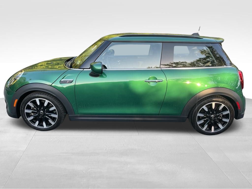 2024 Mini Cooper Hardtop S photo 3