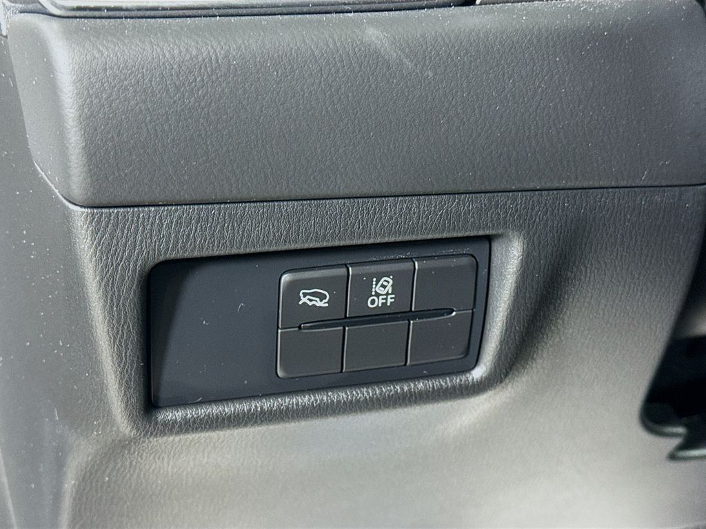 2024 Mazda CX-5 2.5 Select photo 9