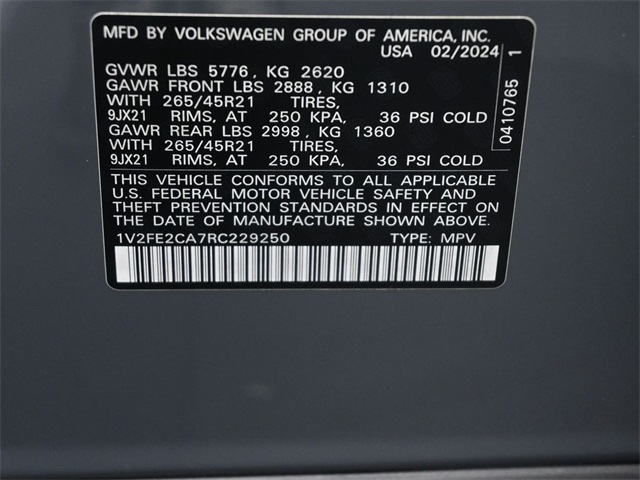 2024 Volkswagen Atlas Cross Sport SEL Premium R-Line photo 18