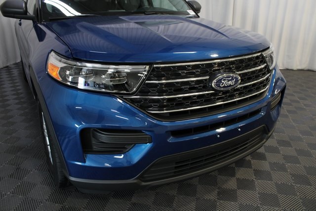 2023 Ford Explorer XLT photo 27