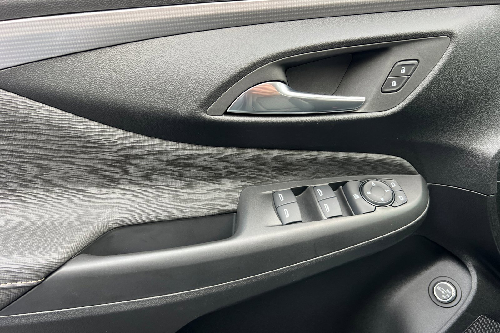 2026 Buick Envista Avenir photo 4